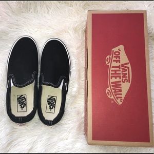 VANS black canvas slip on